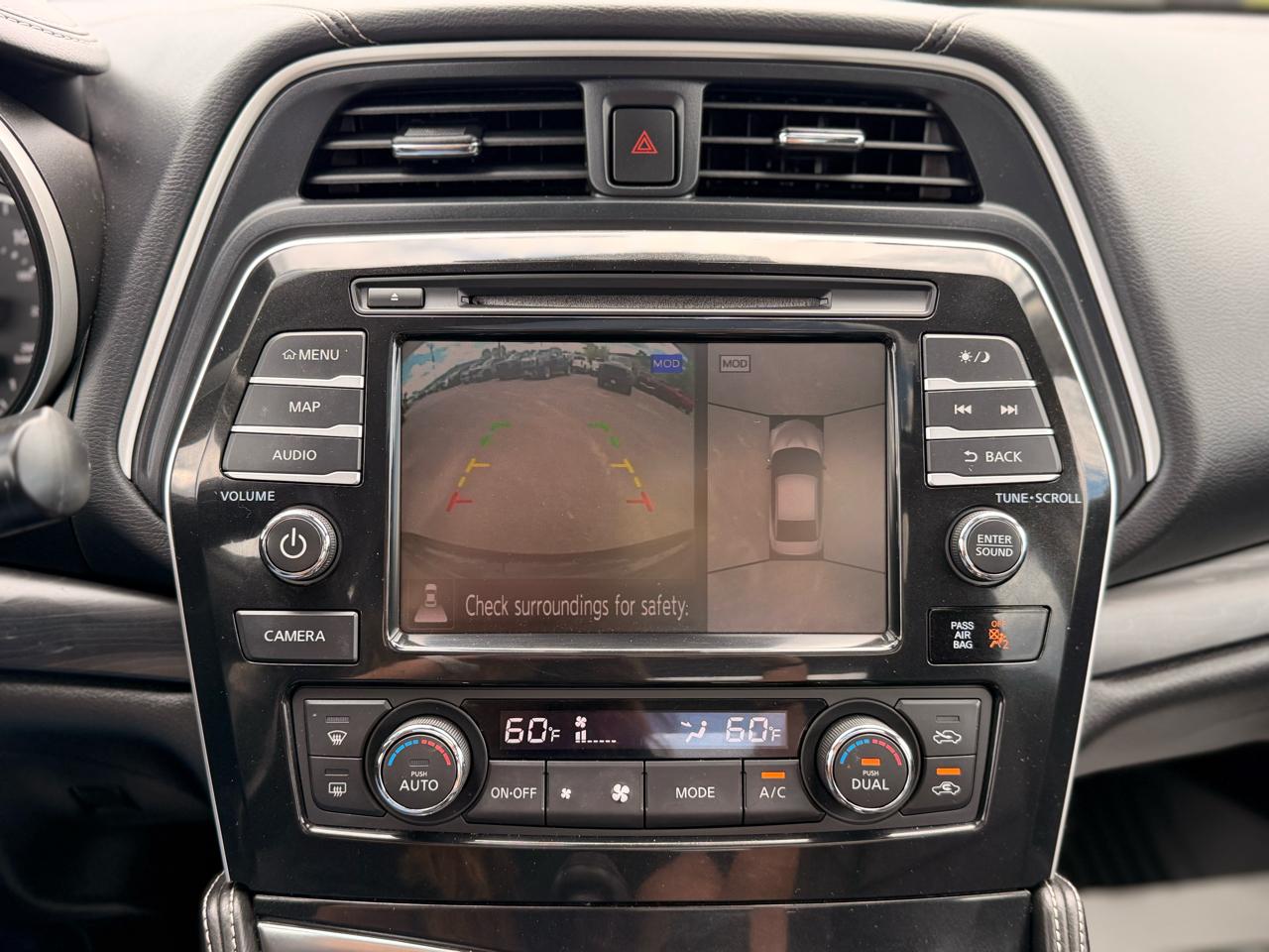 Nissan Maxima  2019