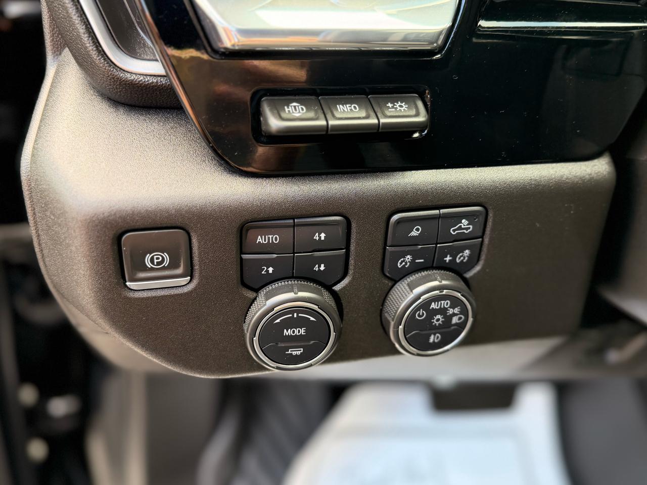 Chevrolet Silverado 2500HD High Country Crew Cab Short Box 4WD 2024