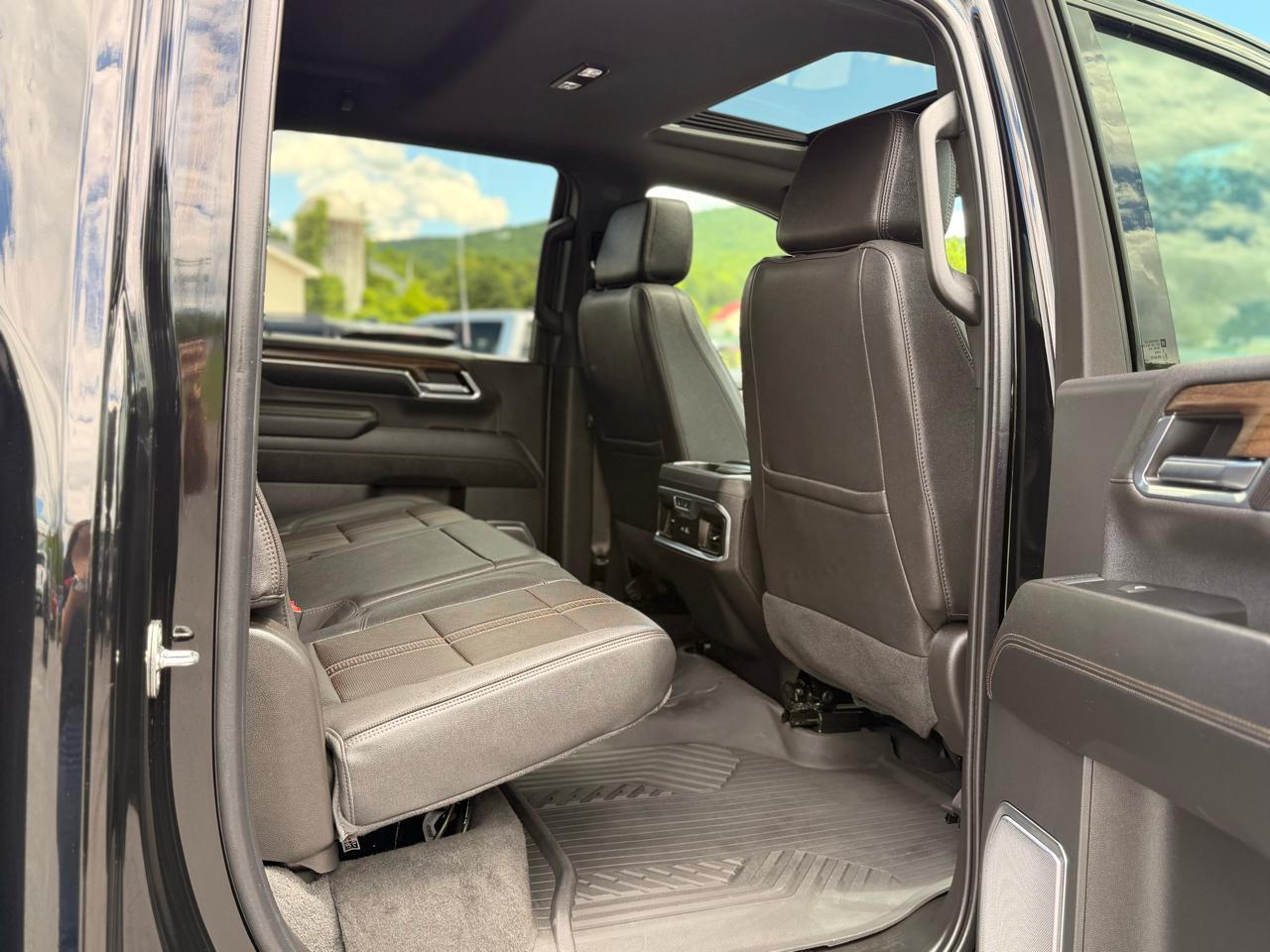 Chevrolet Silverado 2500HD High Country Crew Cab Short Box 4WD 2024