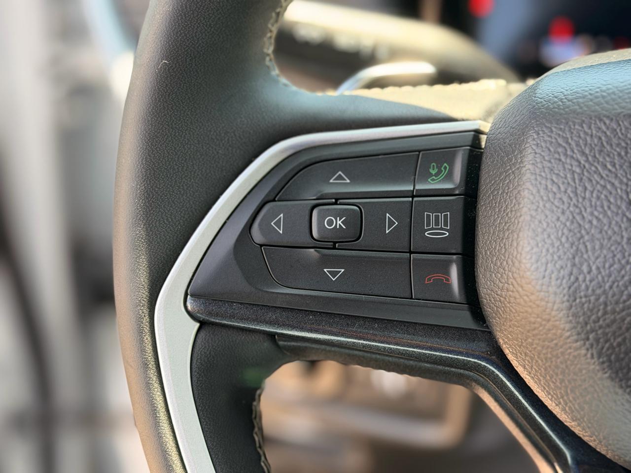 Jeep Grand Cherokee  2023