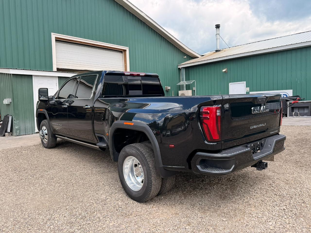 GMC Sierra 3500HD  2024