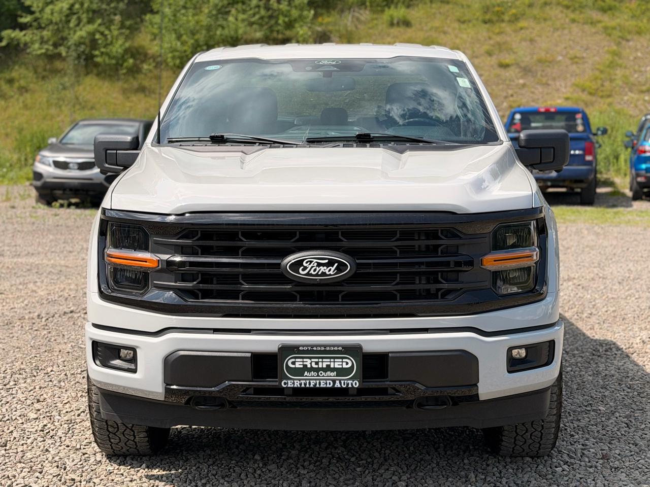 Ford F-150 XLT SuperCrew 4WD 2024