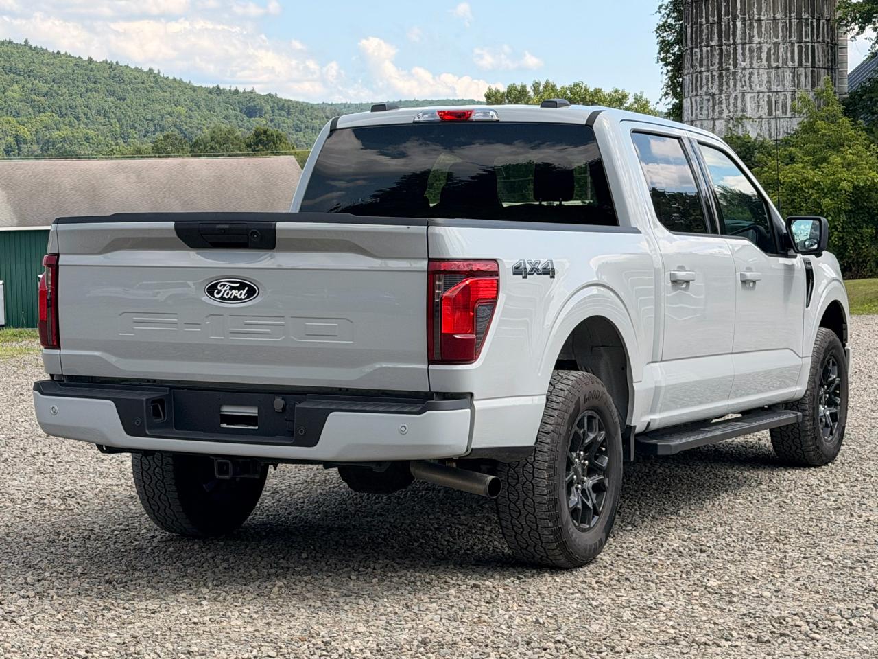 Ford F-150 XLT SuperCrew 4WD 2024