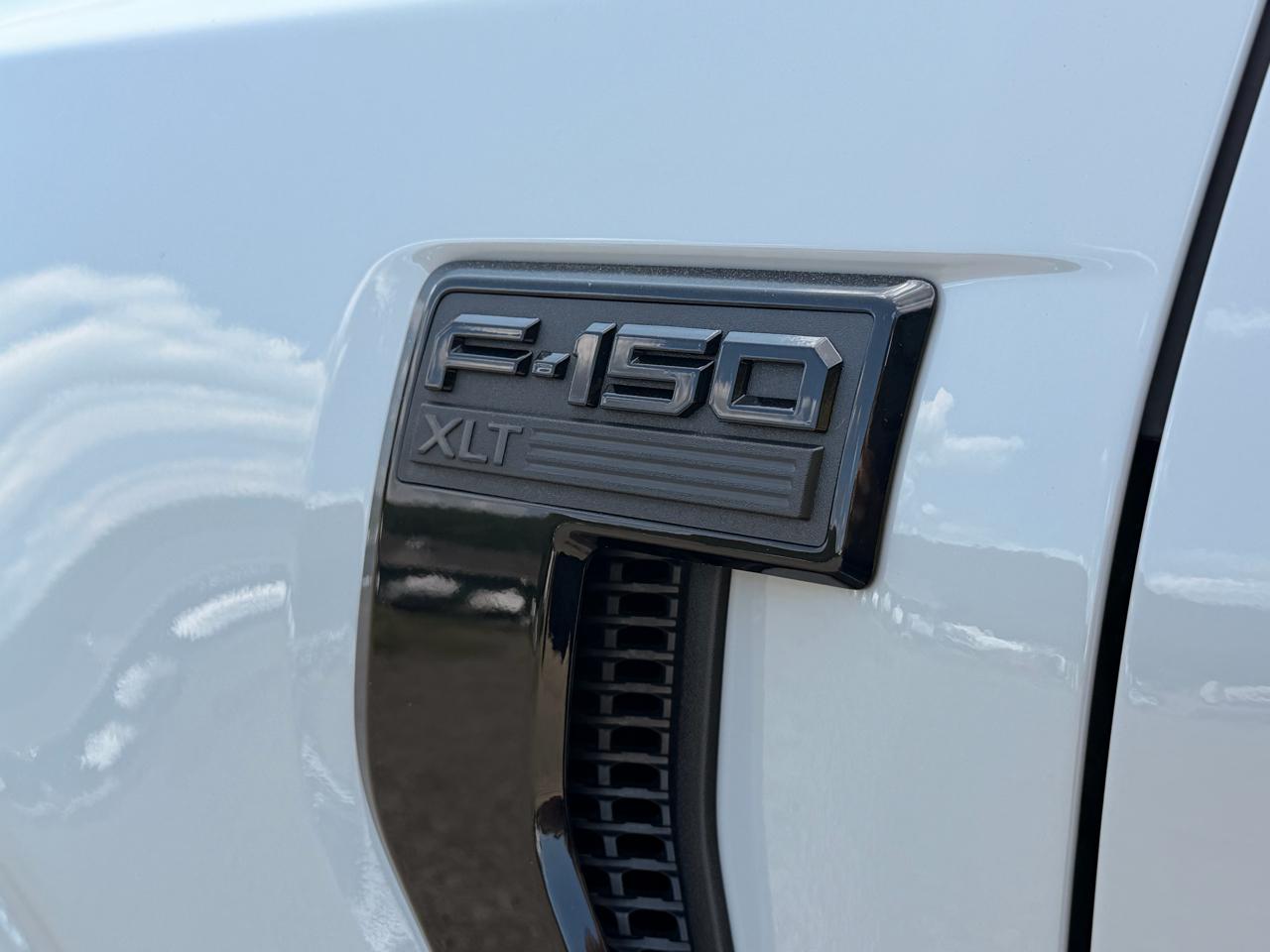 Ford F-150 XLT SuperCrew 4WD 2024