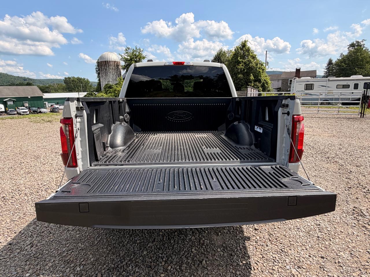 Ford F-150 XLT SuperCrew 4WD 2024