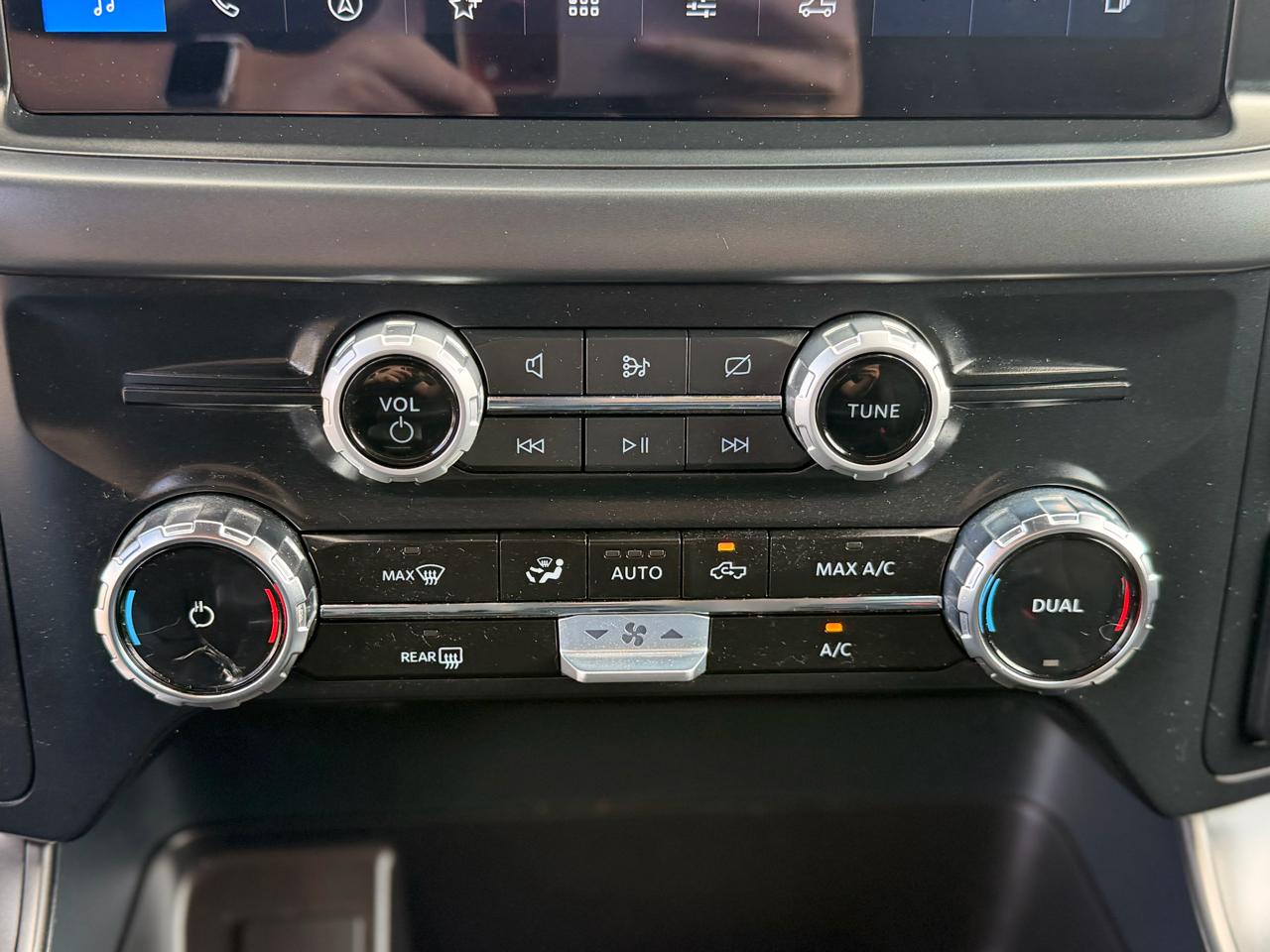 Ford F-150 XLT SuperCrew 4WD 2024