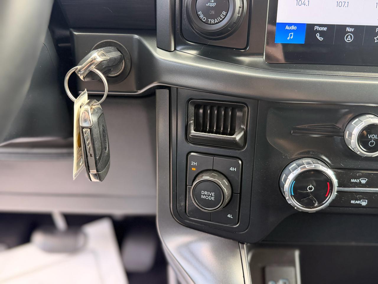 Ford F-150 XLT SuperCrew 4WD 2024