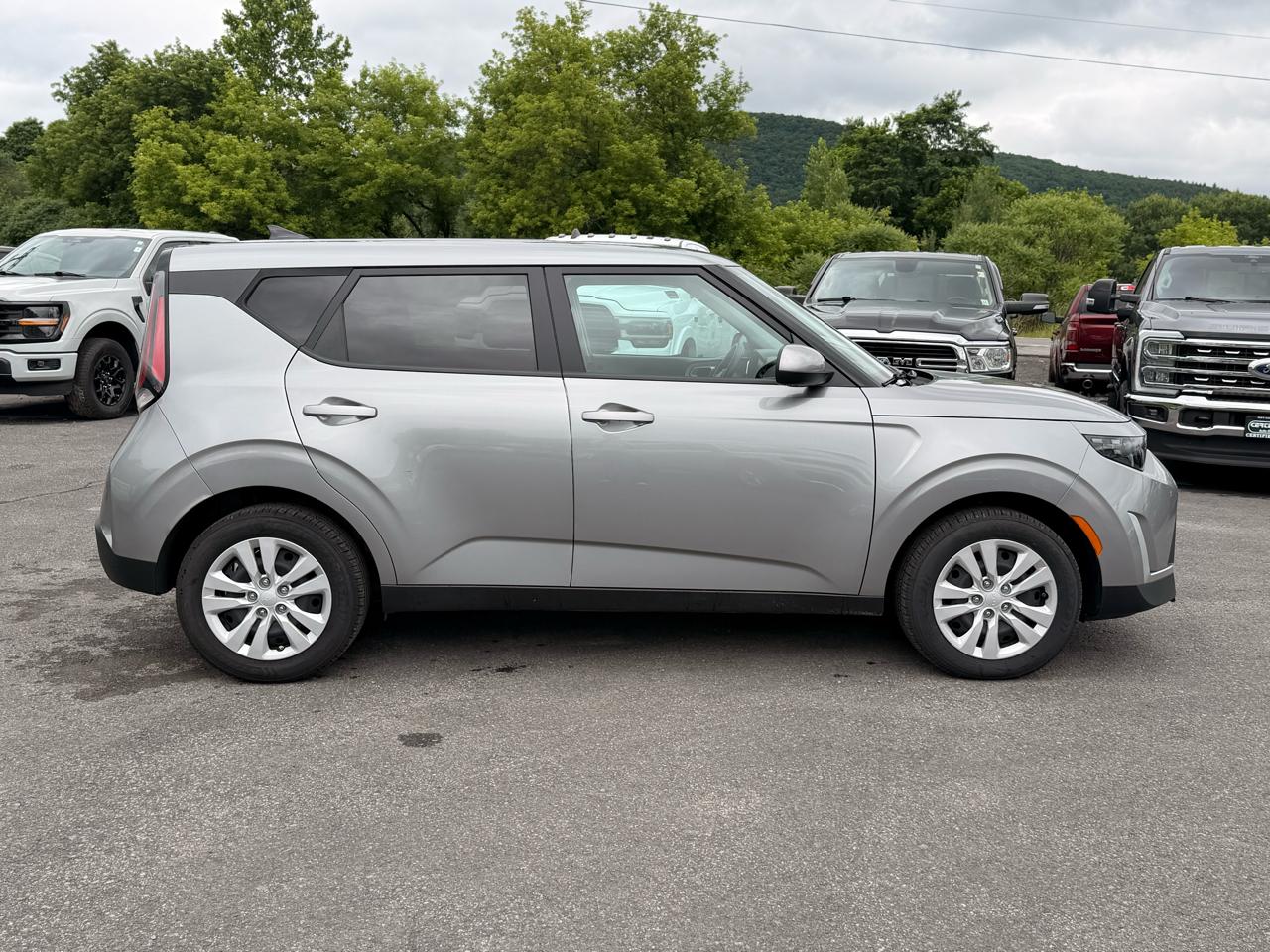 Kia Soul LX 2024
