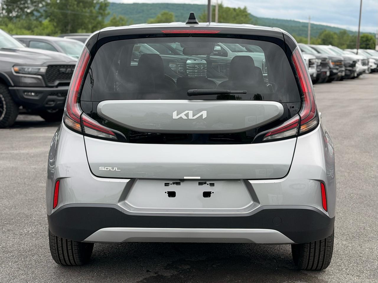 Kia Soul LX 2024
