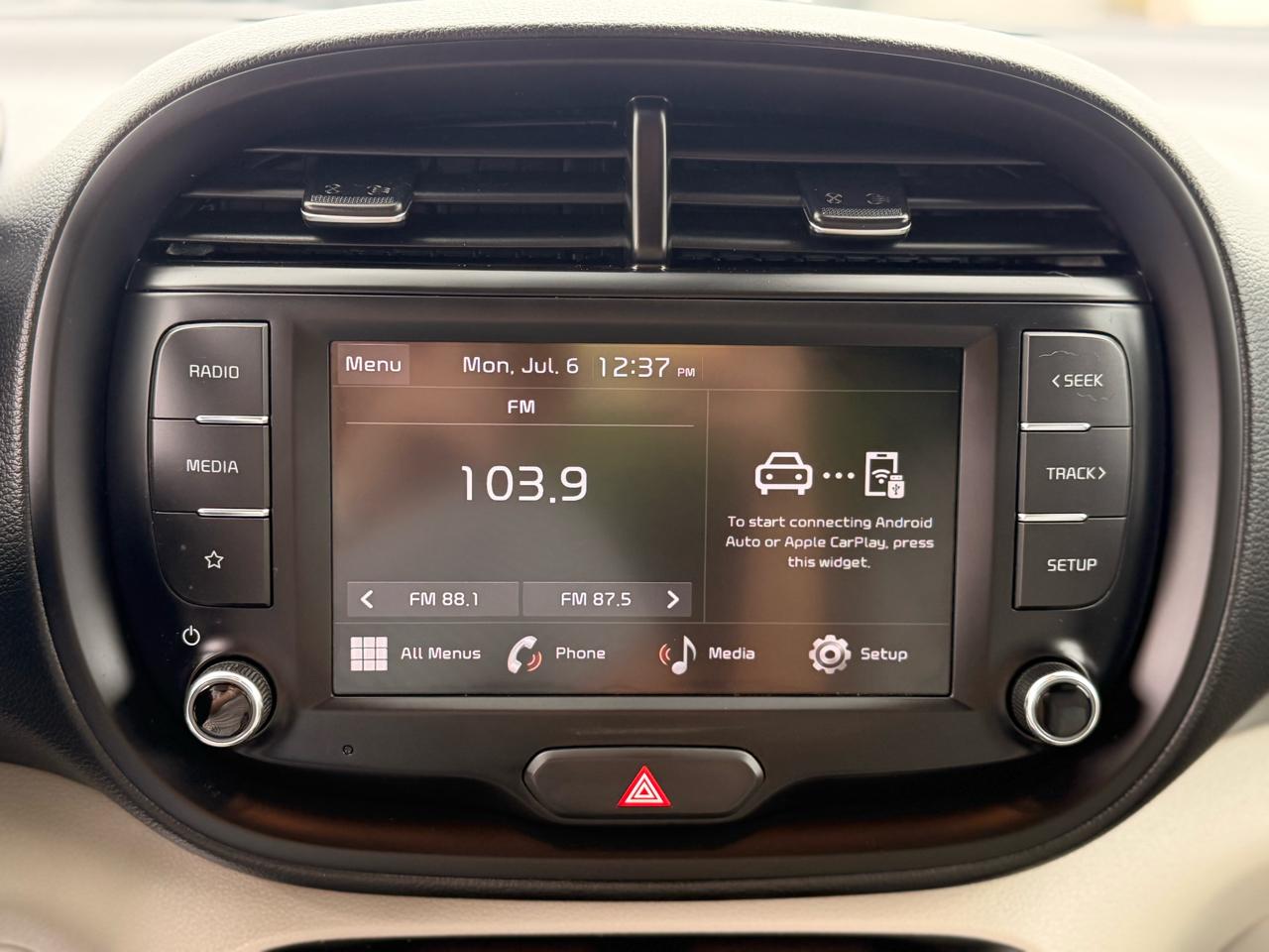 Kia Soul LX 2024