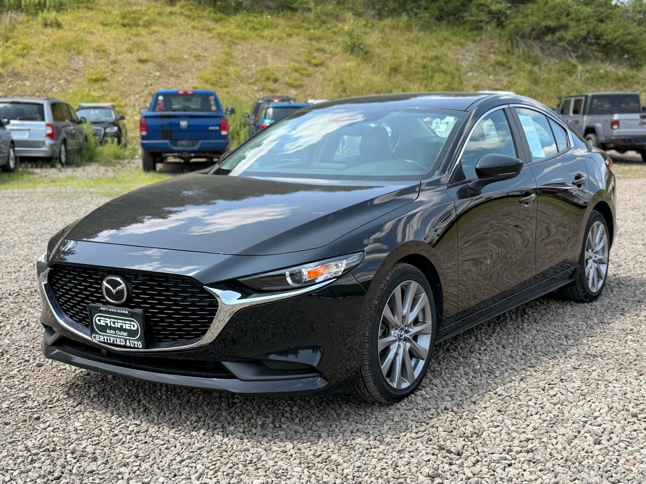 2023 Mazda MAZDA3 Select