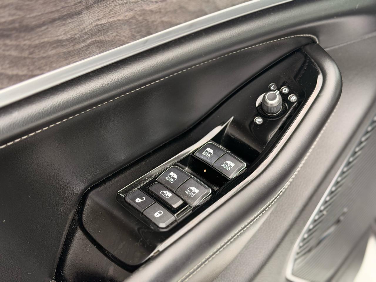 Jeep Grand Cherokee L Overland 4WD 2021