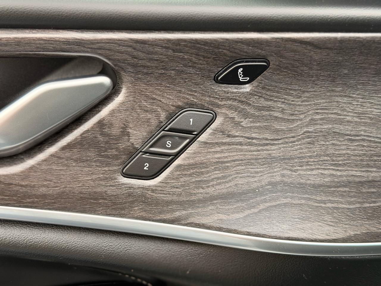 Jeep Grand Cherokee L Overland 4WD 2021