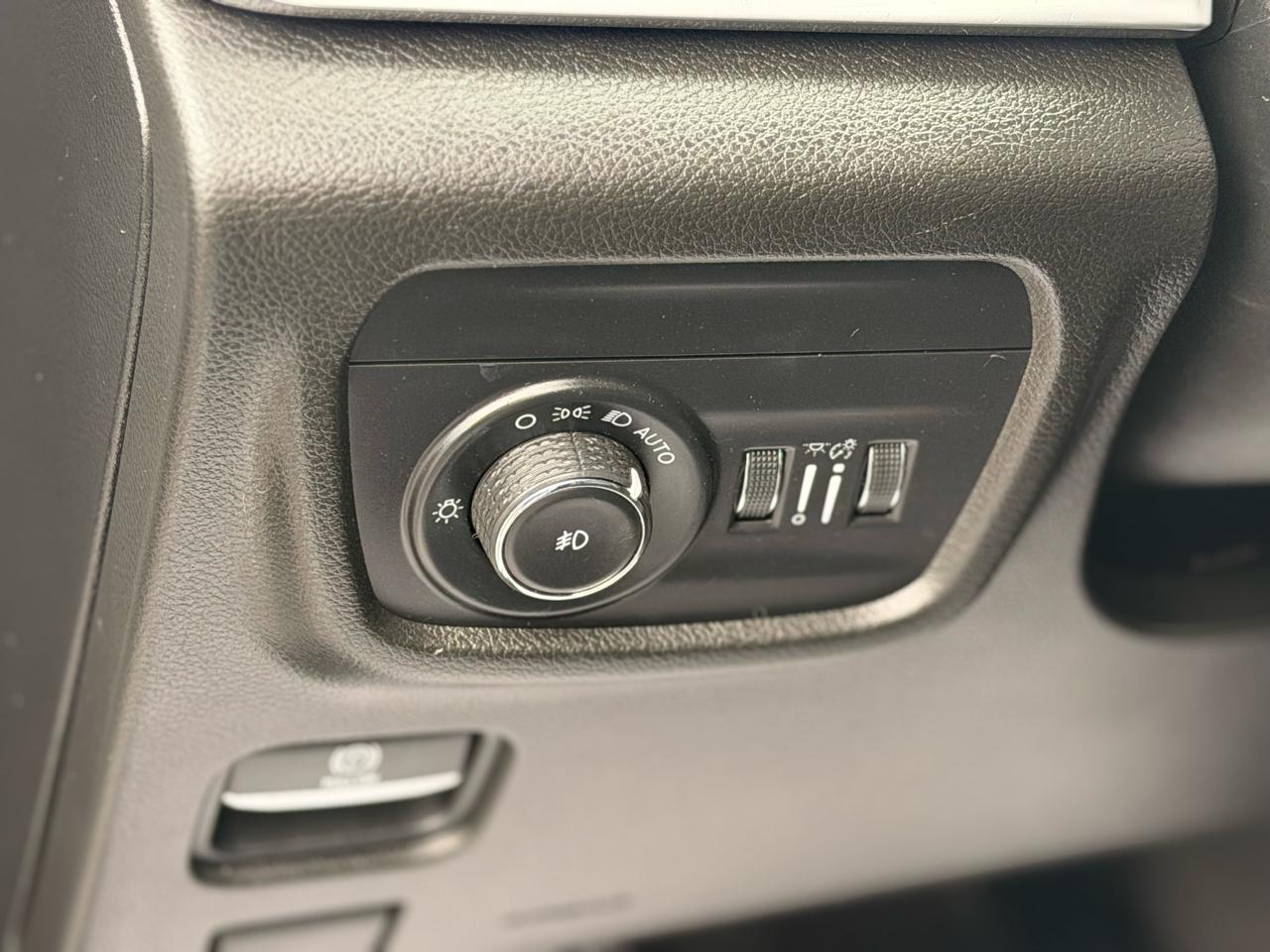 Jeep Grand Cherokee L Overland 4WD 2021