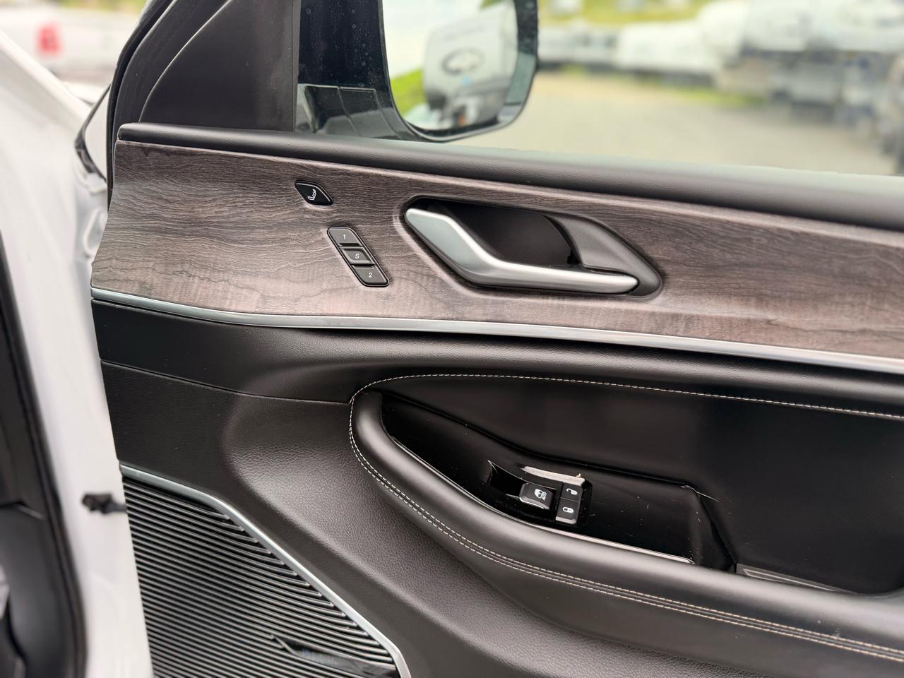 Jeep Grand Cherokee L Overland 4WD 2021