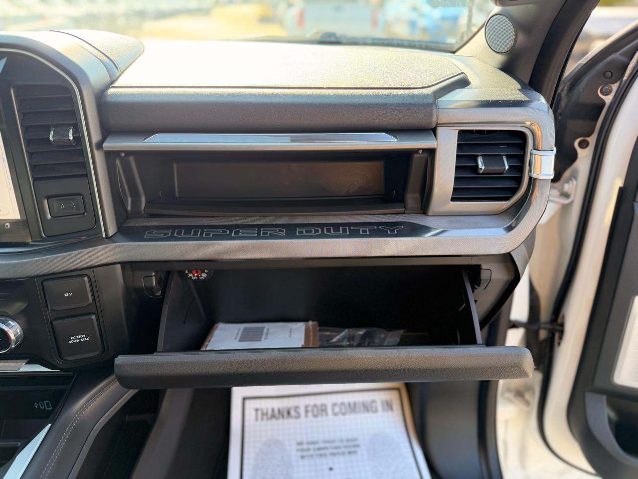 Ford F-250 SD Platinum Crew Cab 4WD 2025