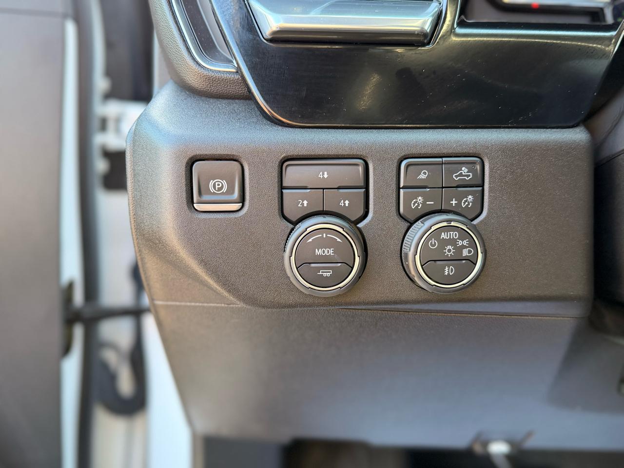 Chevrolet Silverado 3500HD  2025