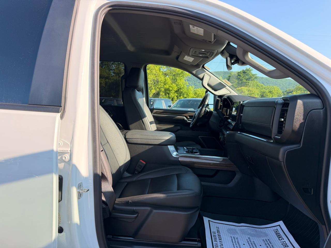 Chevrolet Silverado 3500HD  2025