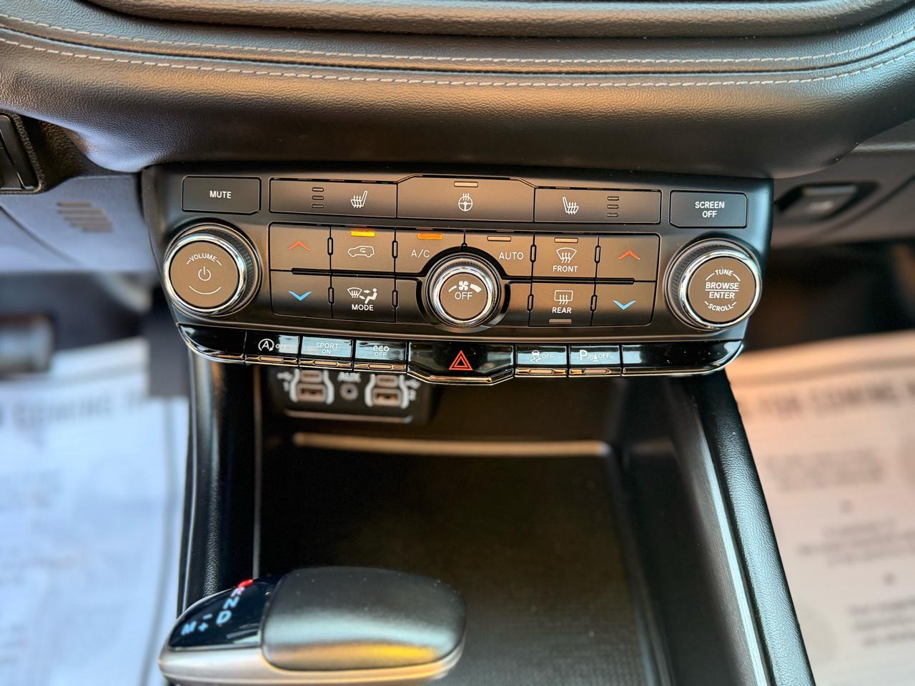 Dodge Durango SXT AWD 2022