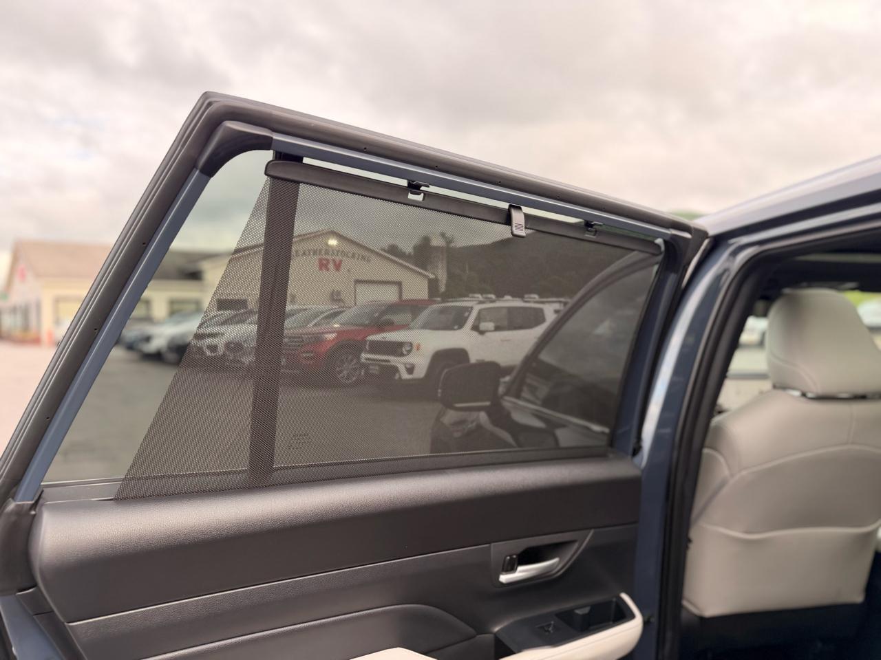 Toyota Grand Highlander Hybrid MAX Limited AWD 2024