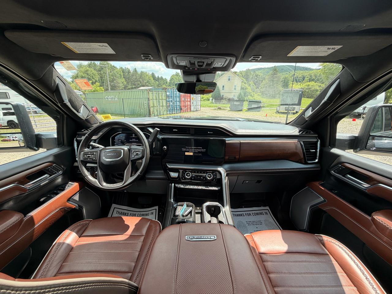 GMC Sierra 2500HD Denali Ultimate Crew Cab 4WD 2024
