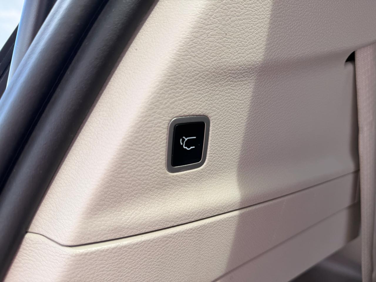 Chrysler Pacifica Touring L 2024