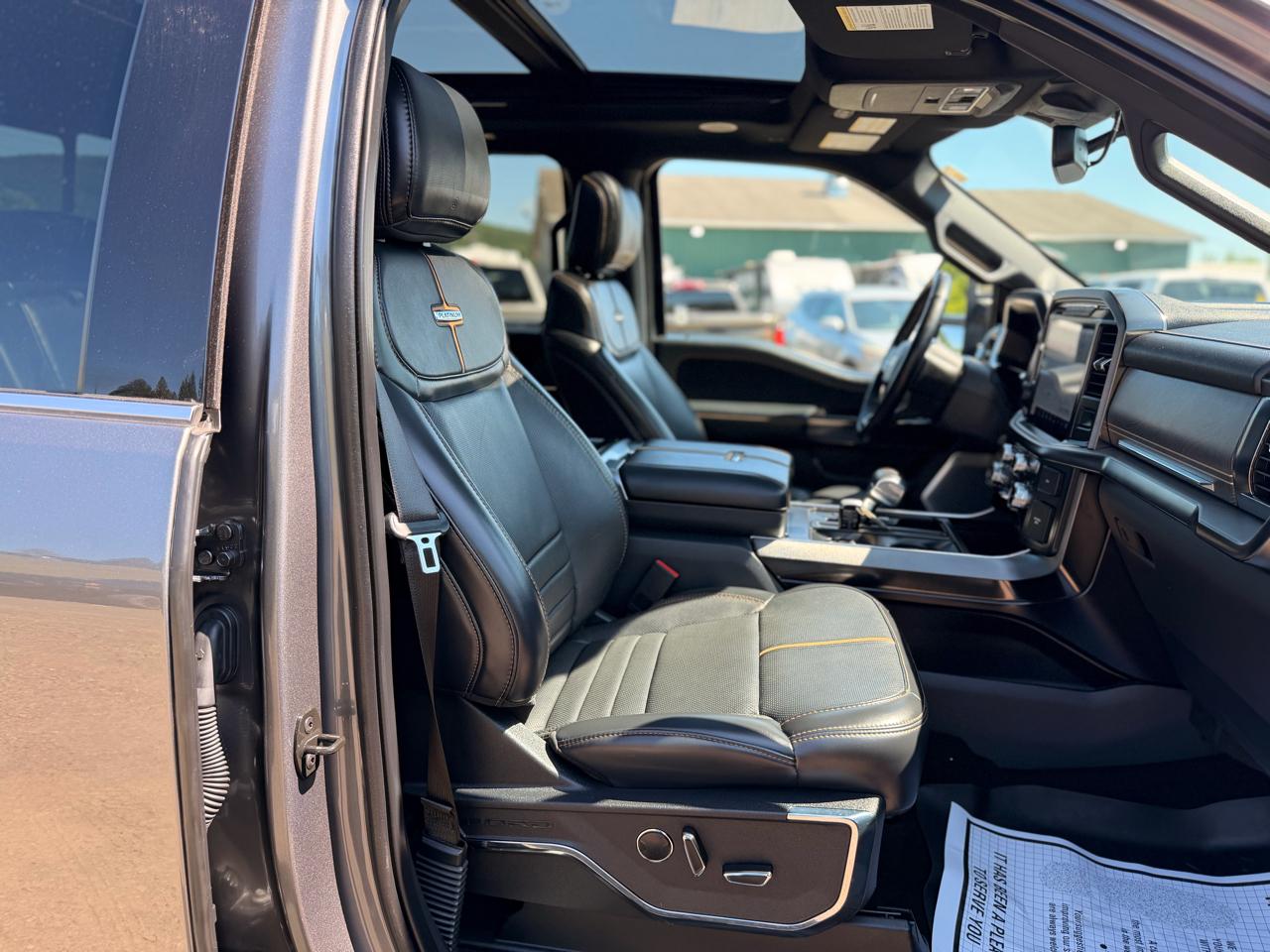 Ford F-150 Platinum SuperCrew 4WD 2022