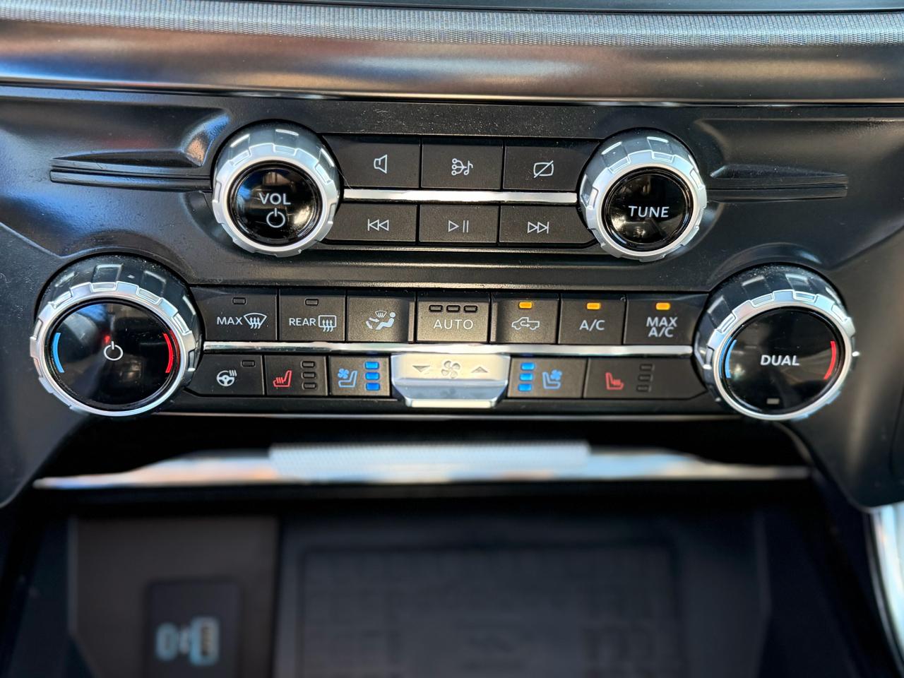 Ford F-150 Platinum SuperCrew 4WD 2022