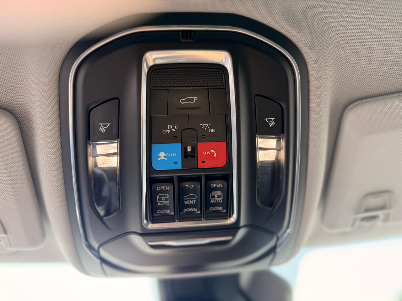 Jeep Grand Cherokee Limited 4WD 2021
