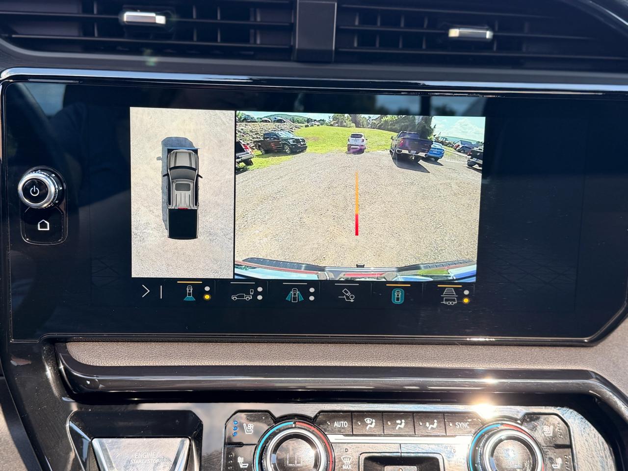 GMC Sierra 1500 AT4 Crew Cab 4WD 2023