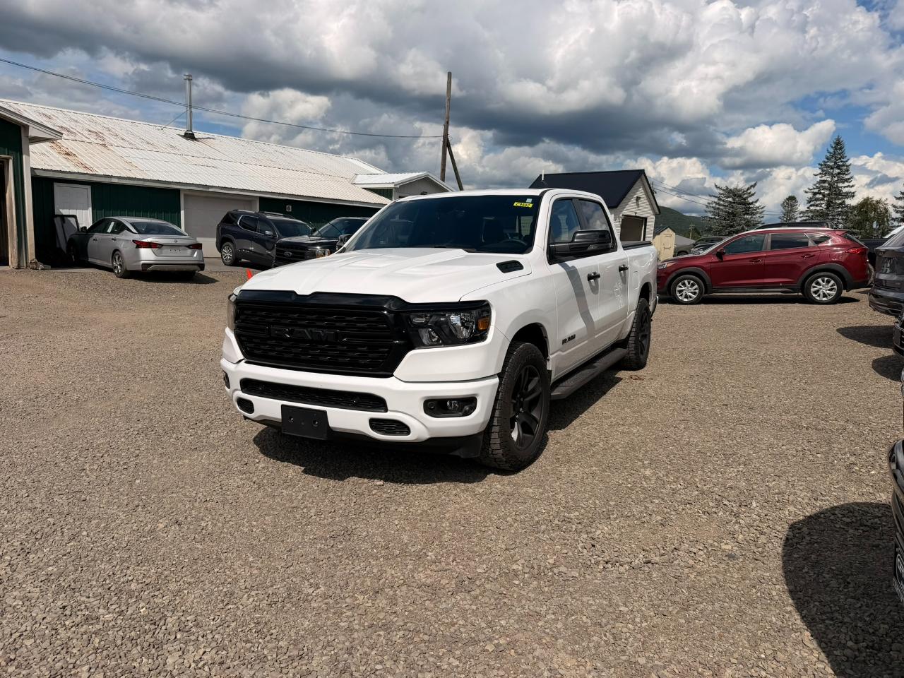 RAM 1500 Big Horn Crew Cab SWB 4WD 2024