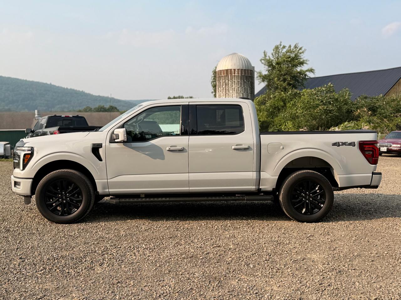 Ford F-150 Lariat SuperCrew 4WD 2024