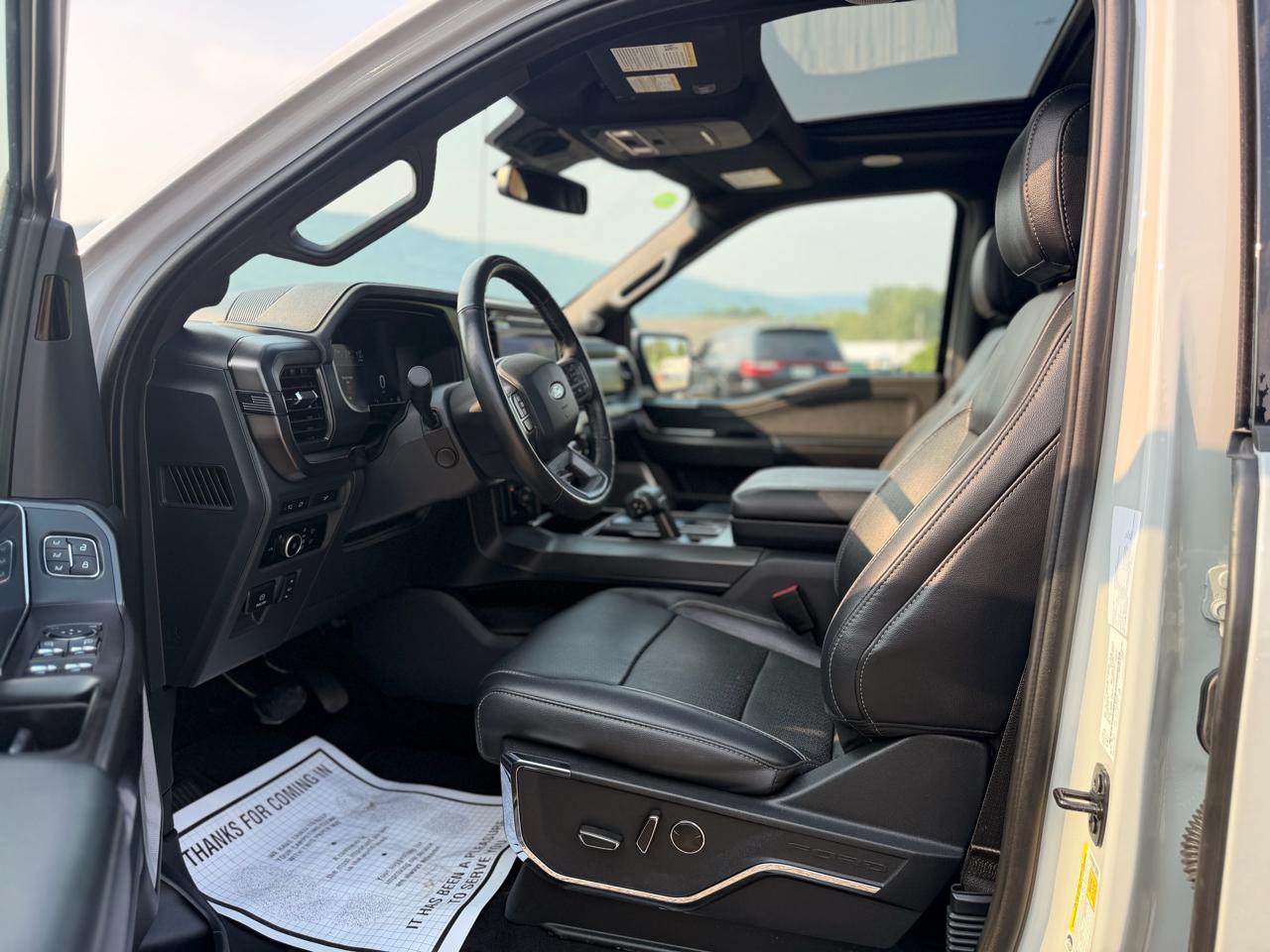 Ford F-150 Lariat SuperCrew 4WD 2024