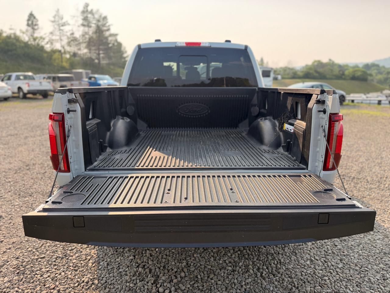 Ford F-150 Lariat SuperCrew 4WD 2024