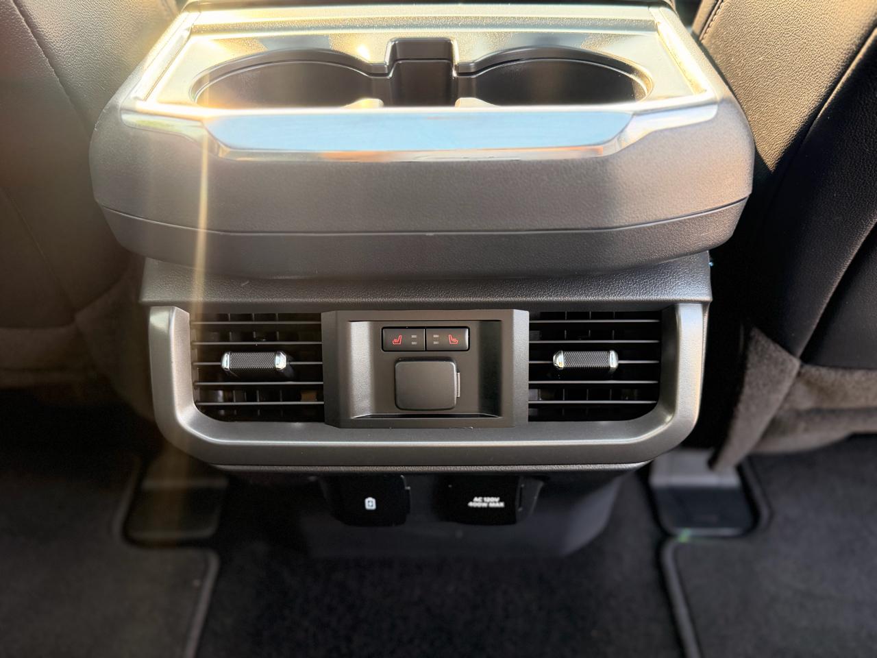 Ford F-150 Lariat SuperCrew 4WD 2024