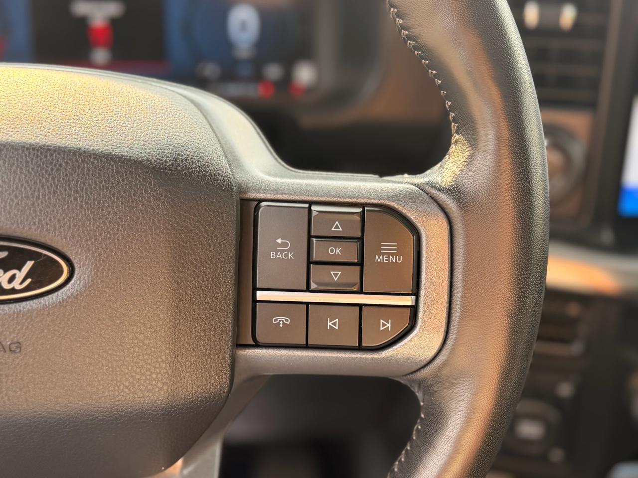 Ford F-150 Lariat SuperCrew 4WD 2024