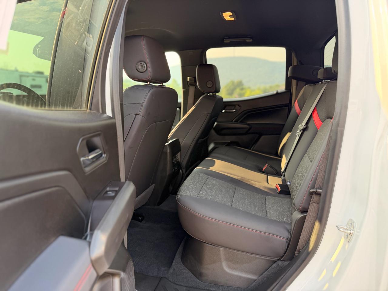 Chevrolet Colorado Z71 Crew Cab 4WD 2025