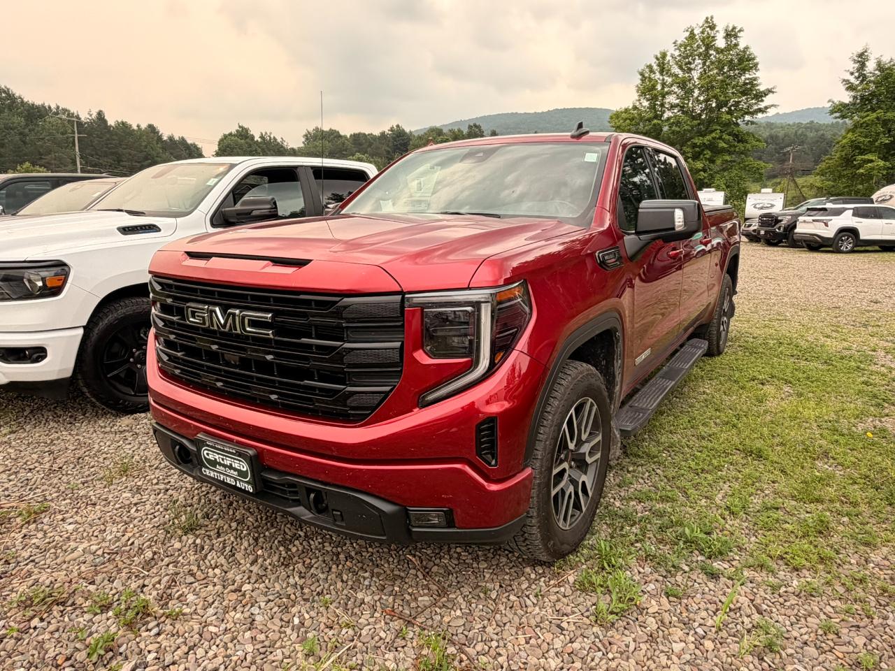 GMC Sierra 1500 Elevation Crew Cab 4WD 2023