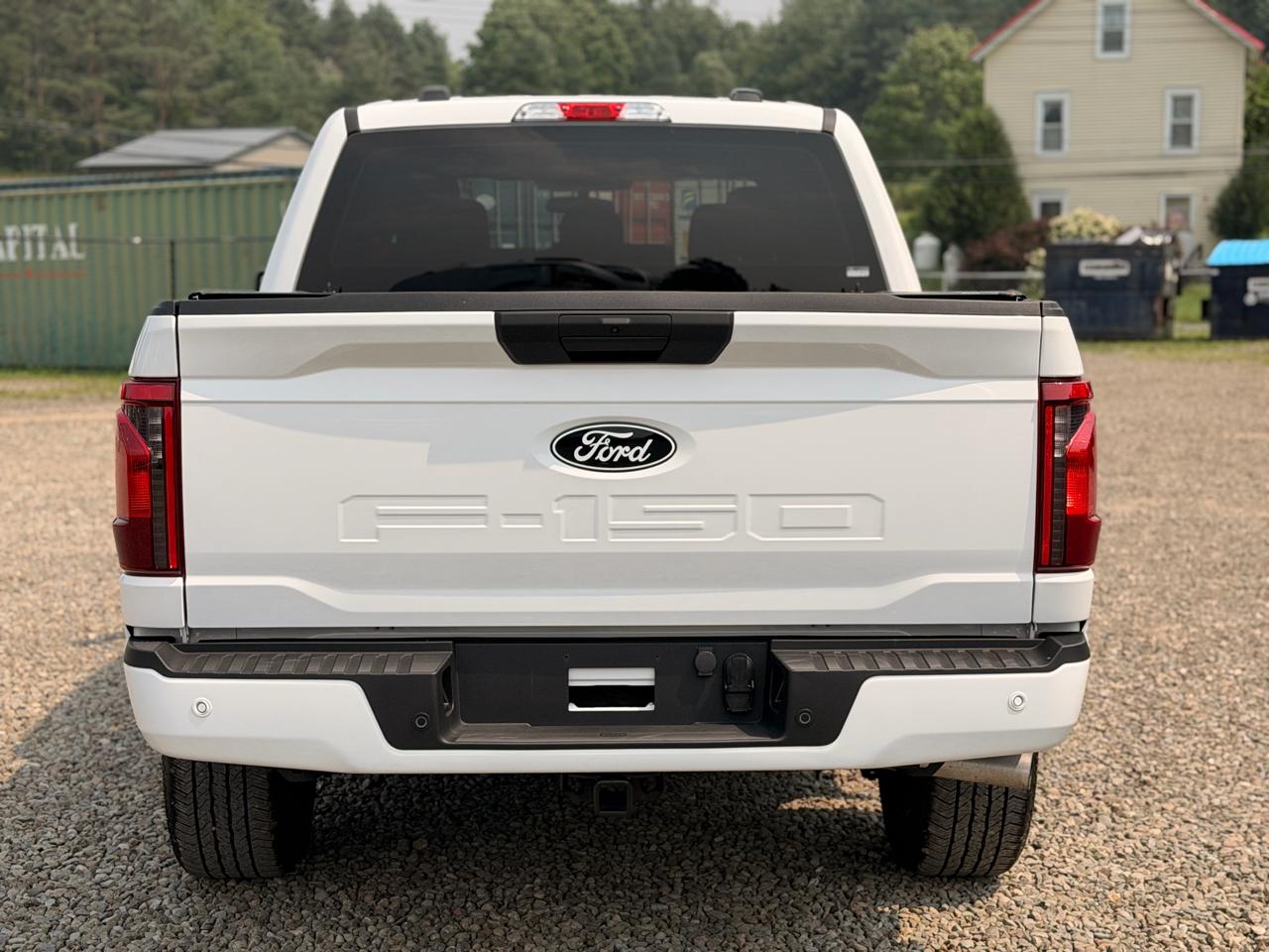Ford F-150 STX SuperCrew 4WD 2025
