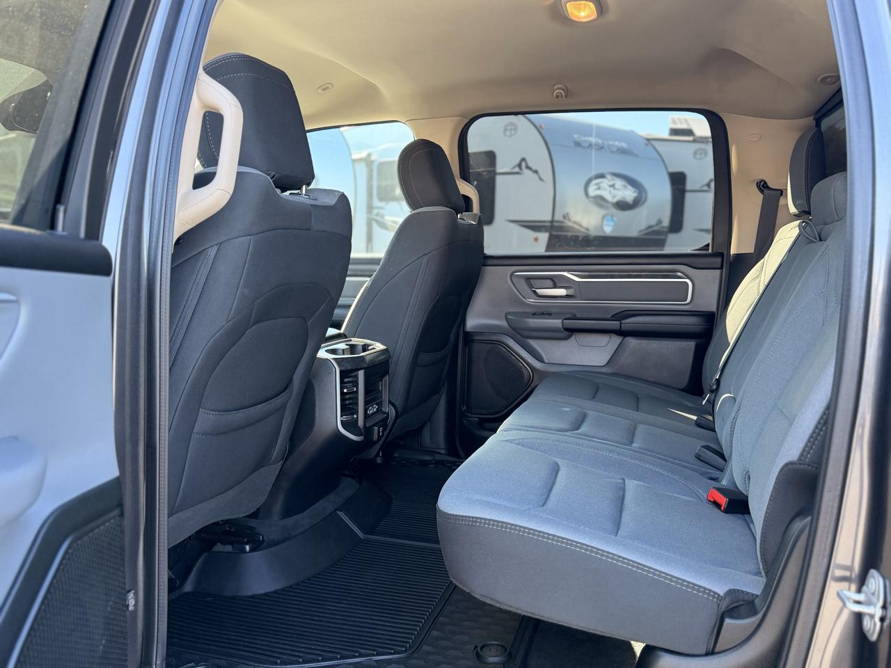 RAM 1500 Big Horn Crew Cab LWB 4WD 2020