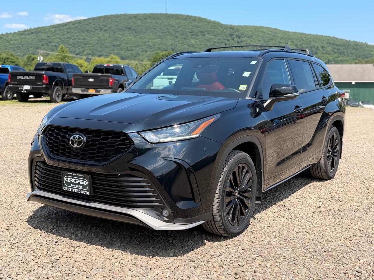 2023 Toyota Highlander XSE