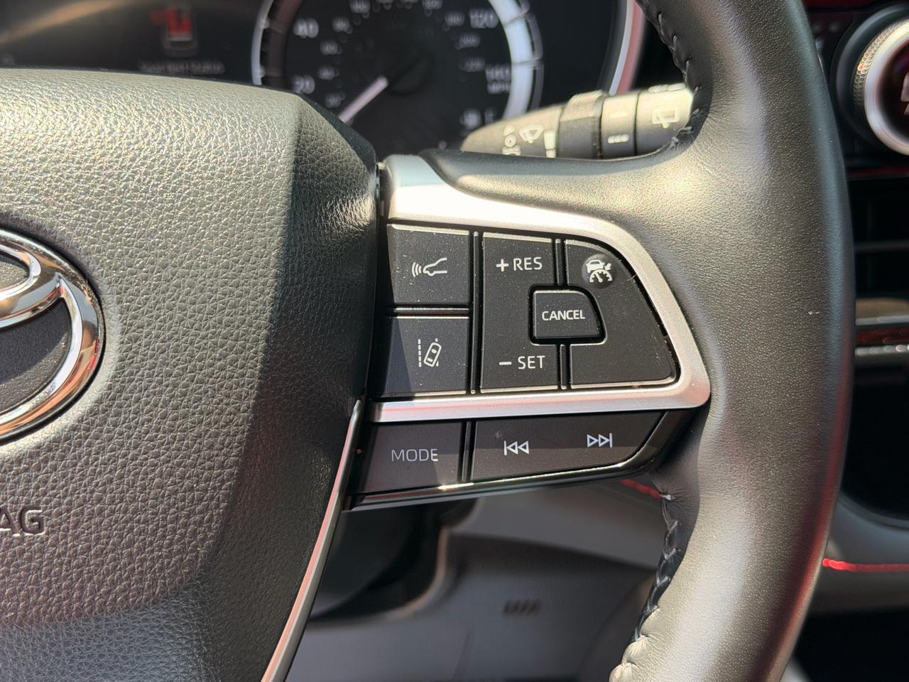Toyota Highlander  2023