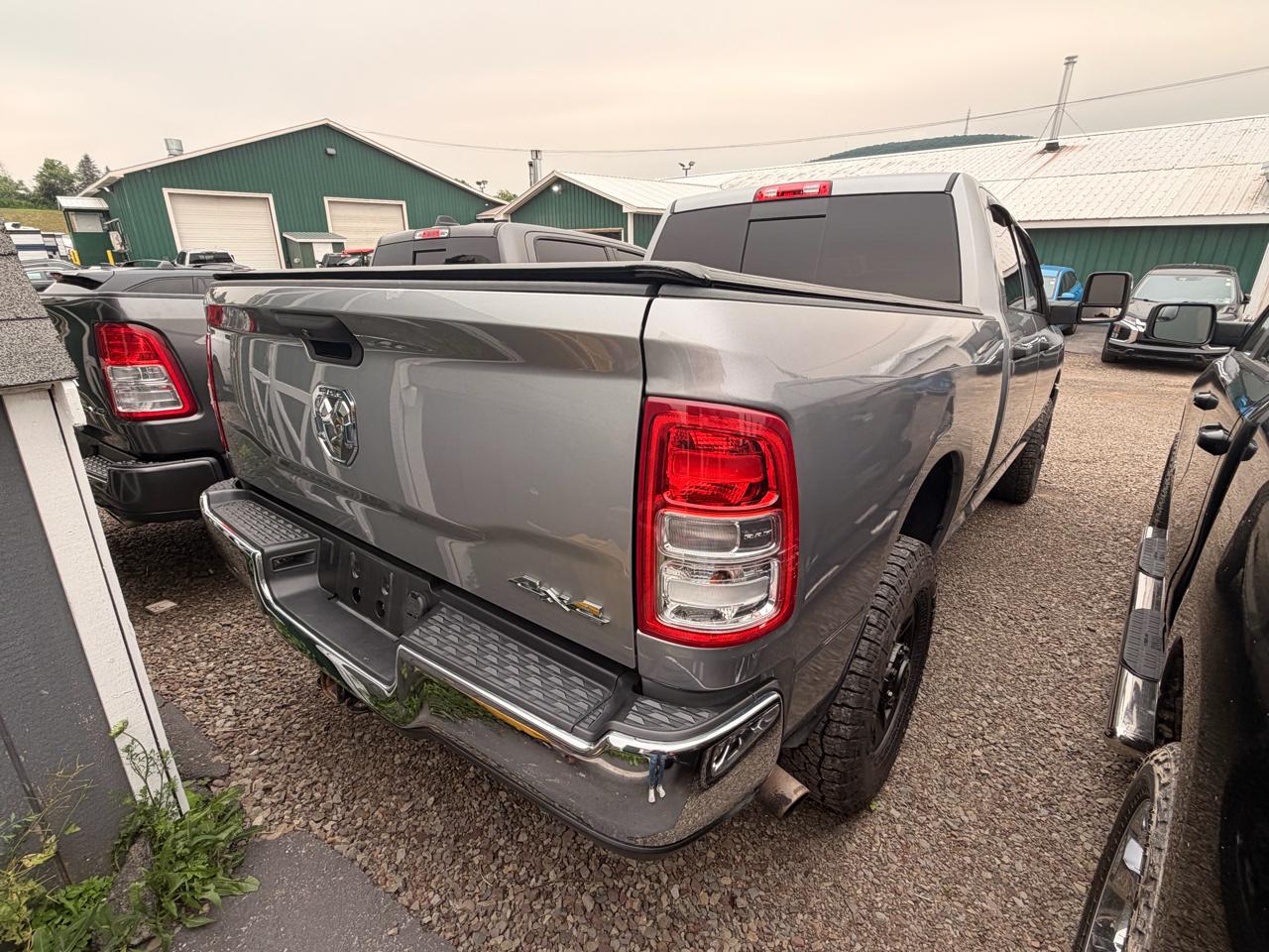 RAM 2500 Tradesman Crew Cab SWB 4WD 2024