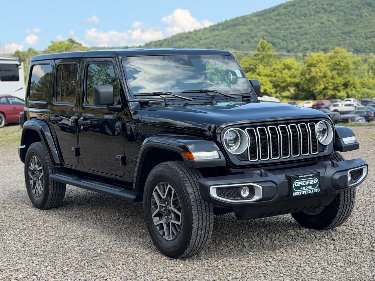 2025 Jeep Wrangler Sahara