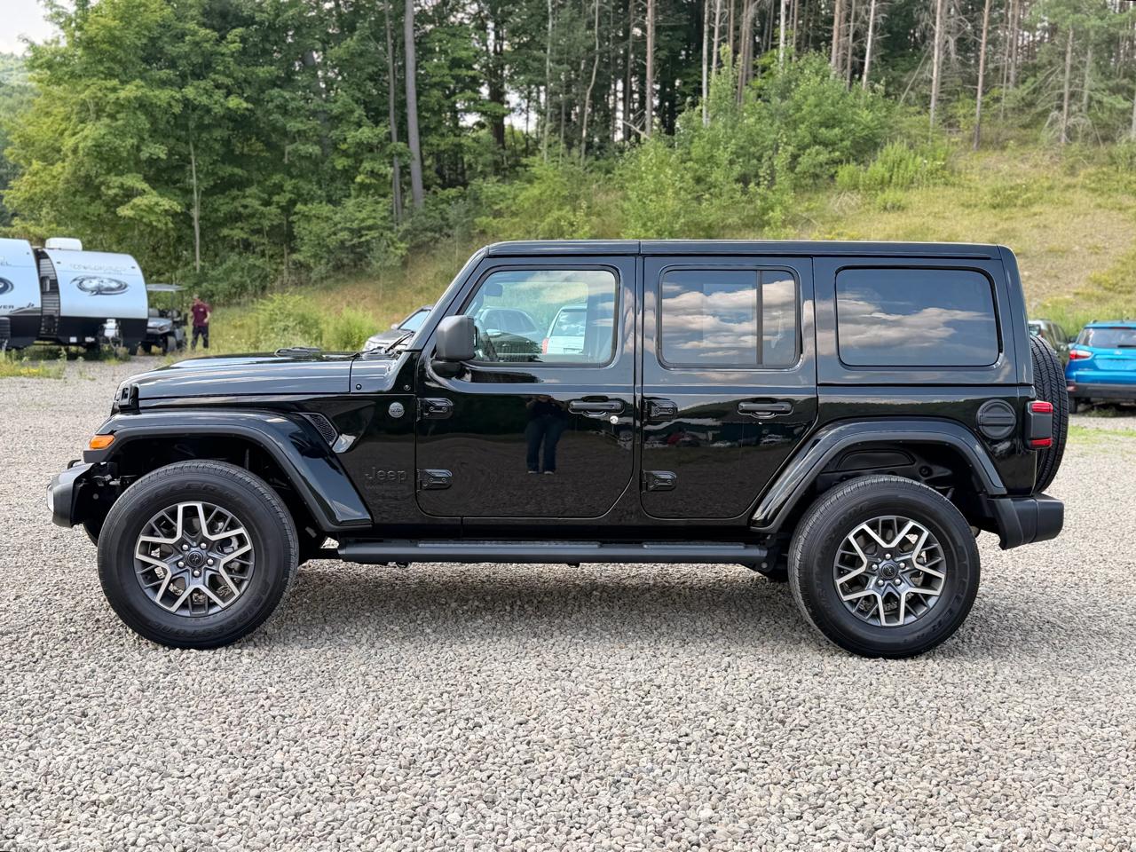 Jeep Wrangler Sahara 2025