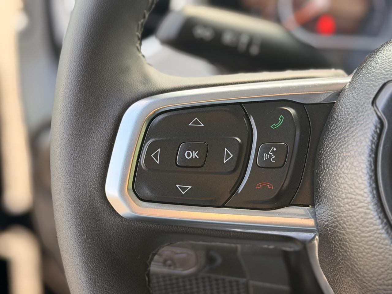 Jeep Wrangler Sahara 2025