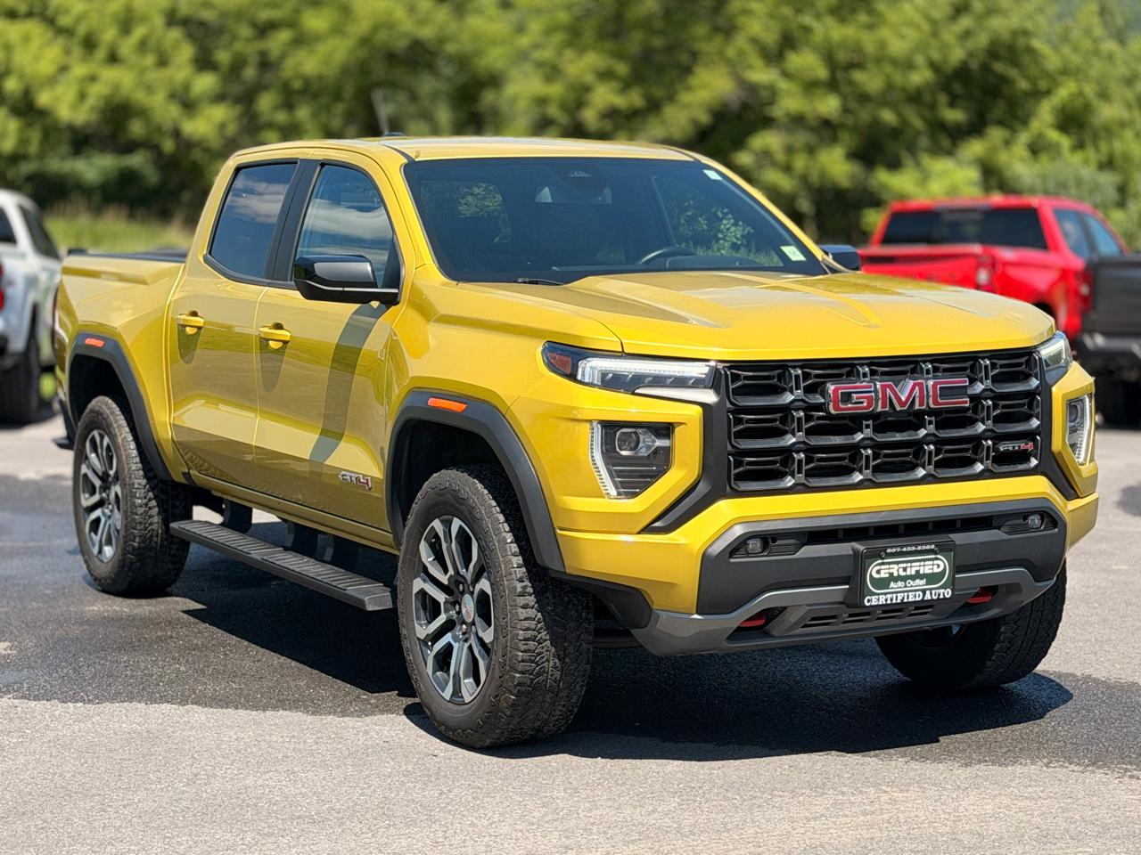 2023 GMC Canyon AT4 Crew Cab 4WD