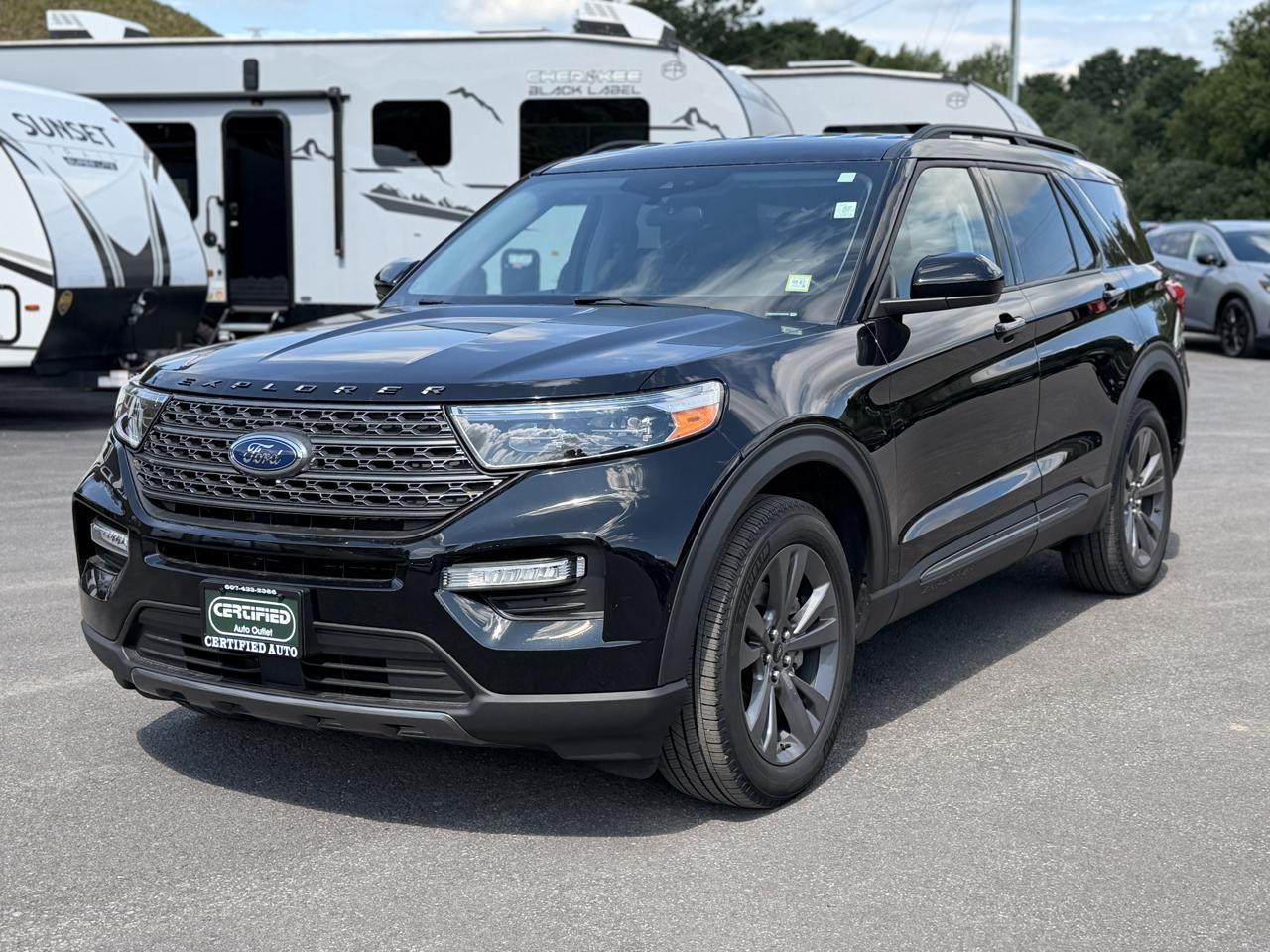2023 Ford Explorer XLT AWD