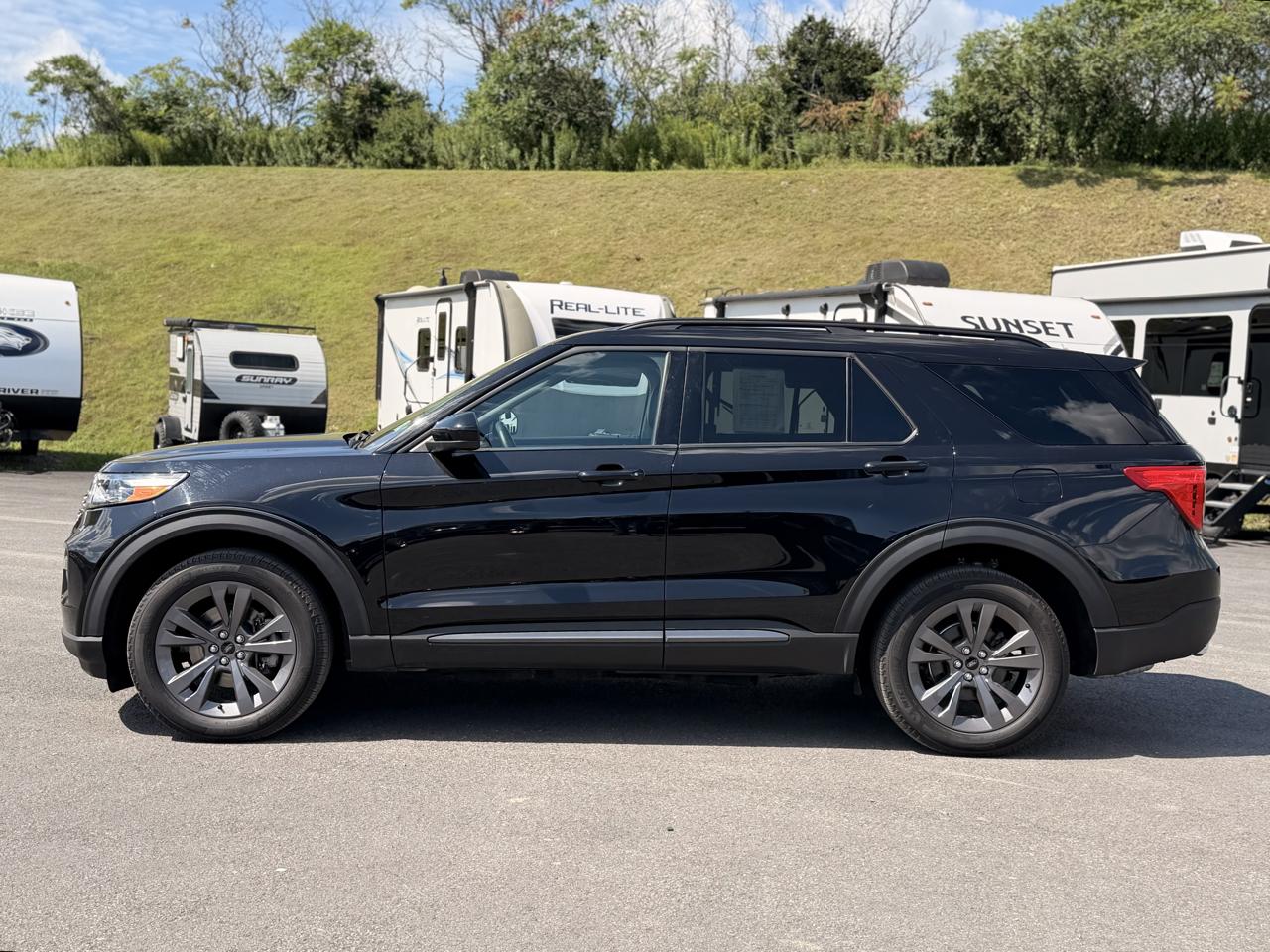 Ford Explorer XLT AWD 2023