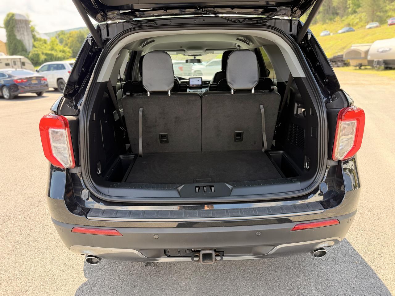 Ford Explorer XLT AWD 2023